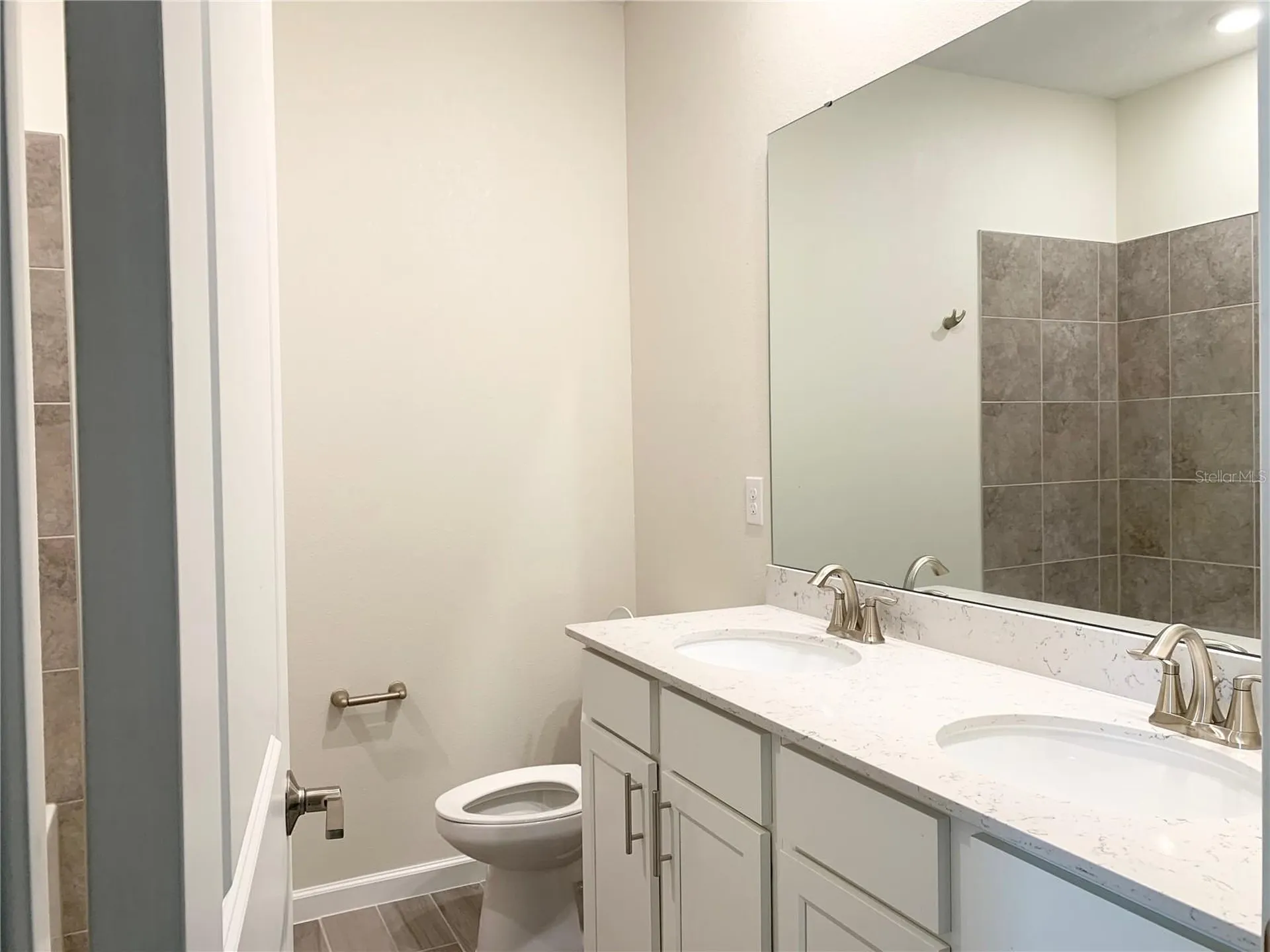 9963 Red Eagle Drive Orlando FL 32825