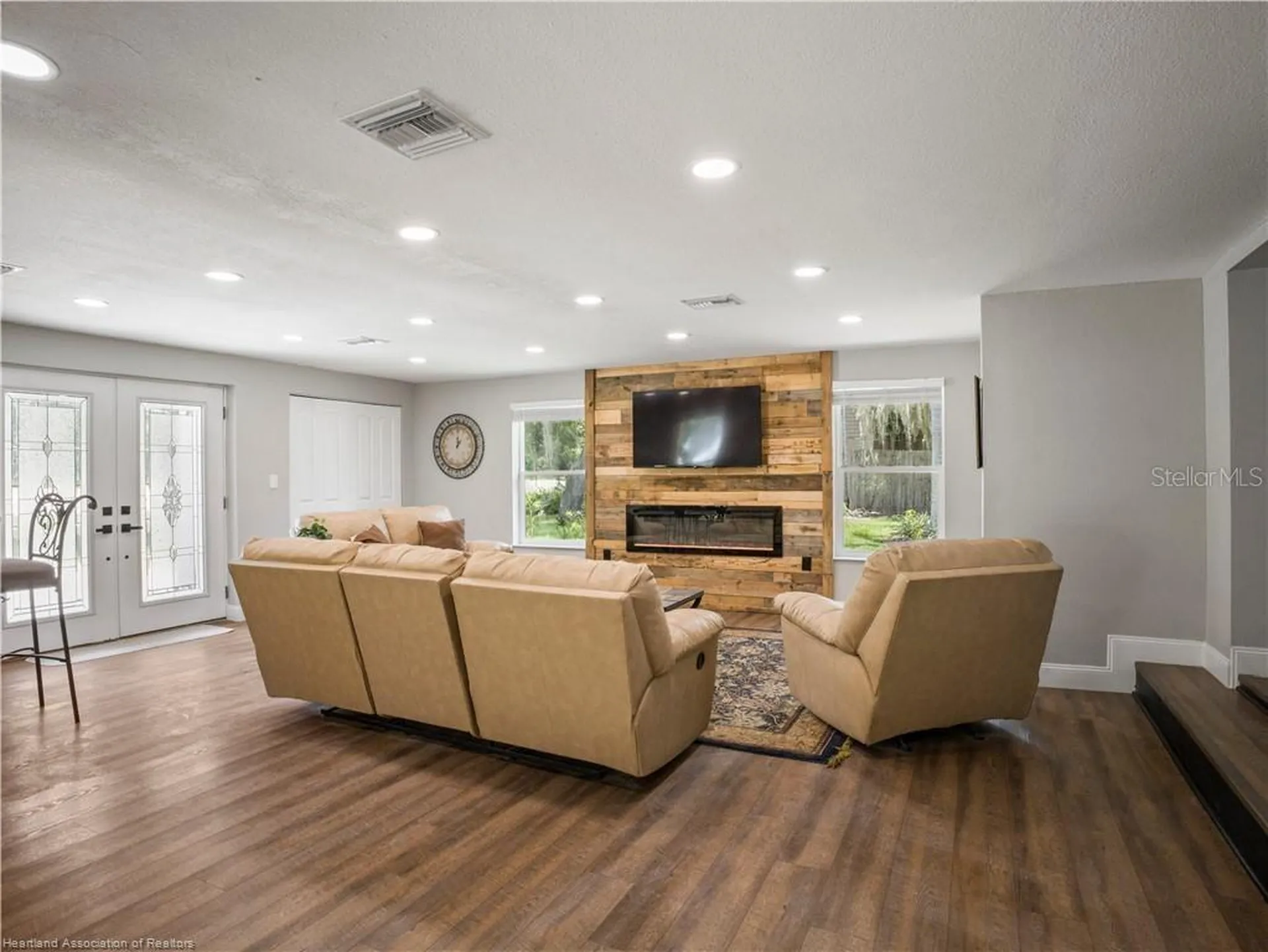 564 Lake June Road Lake Placid FL 33852