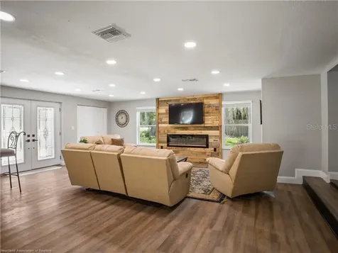 564 Lake June Road Lake Placid FL 33852