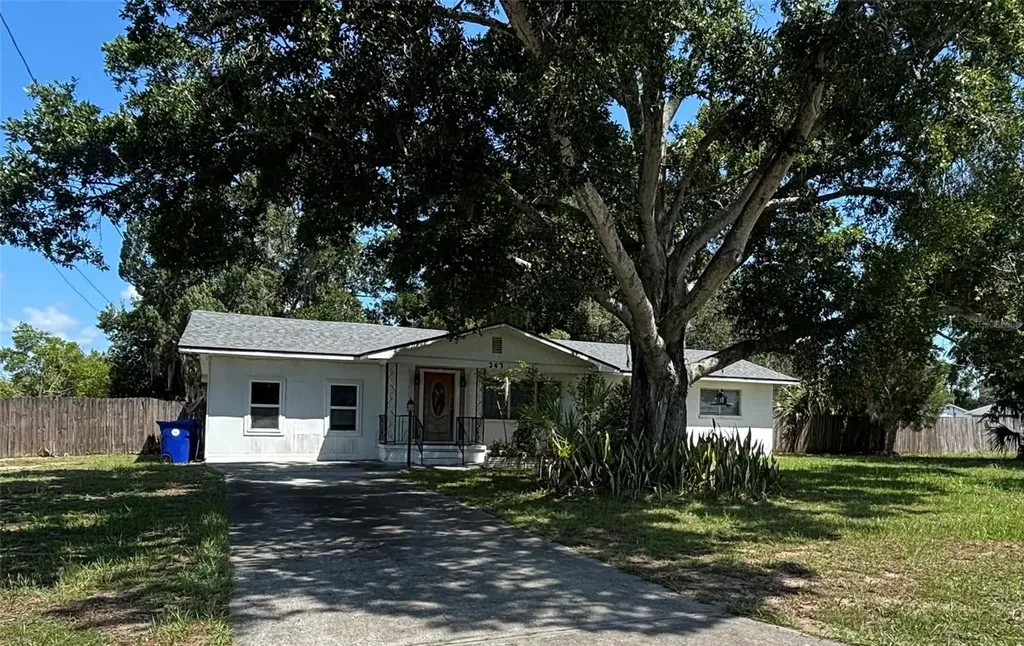347 S 2nd Street Eagle Lake FL 33839