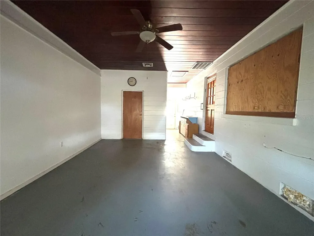 347 S 2nd Street Eagle Lake FL 33839