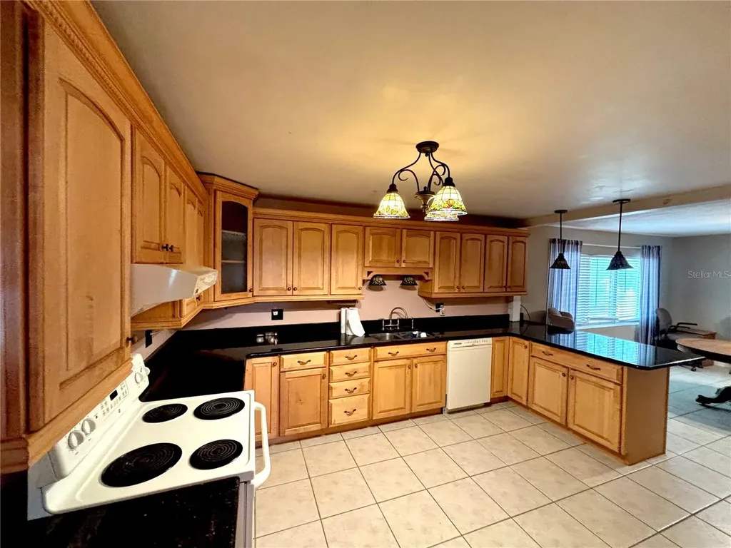 347 S 2nd Street Eagle Lake FL 33839