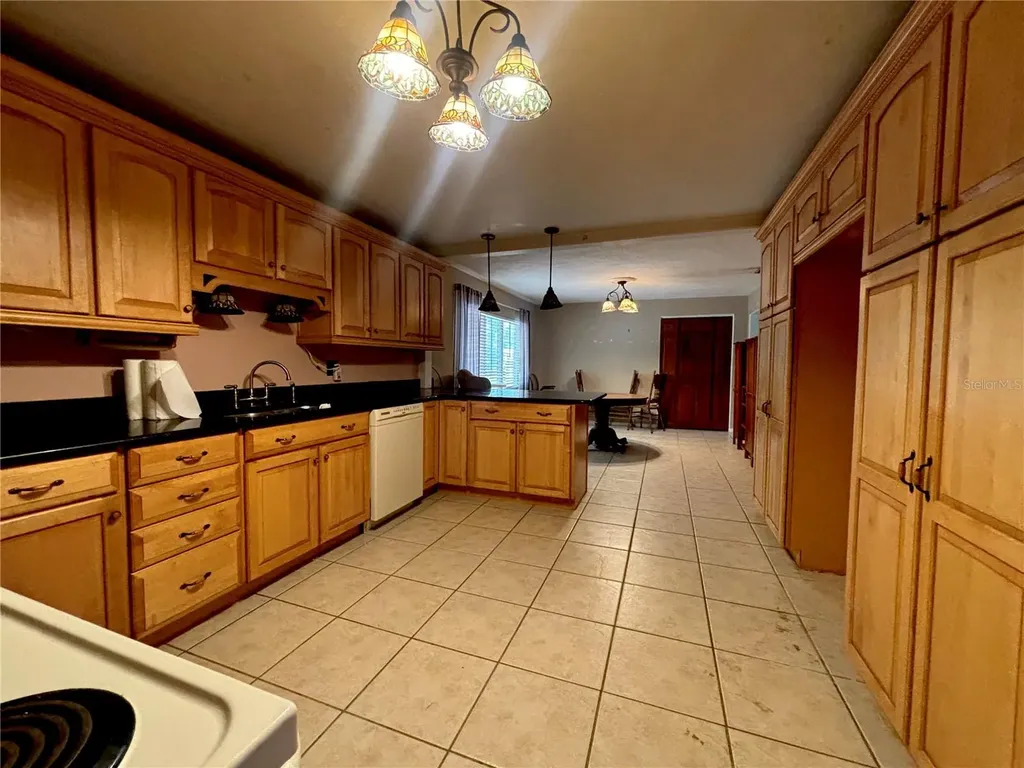 347 S 2nd Street Eagle Lake FL 33839