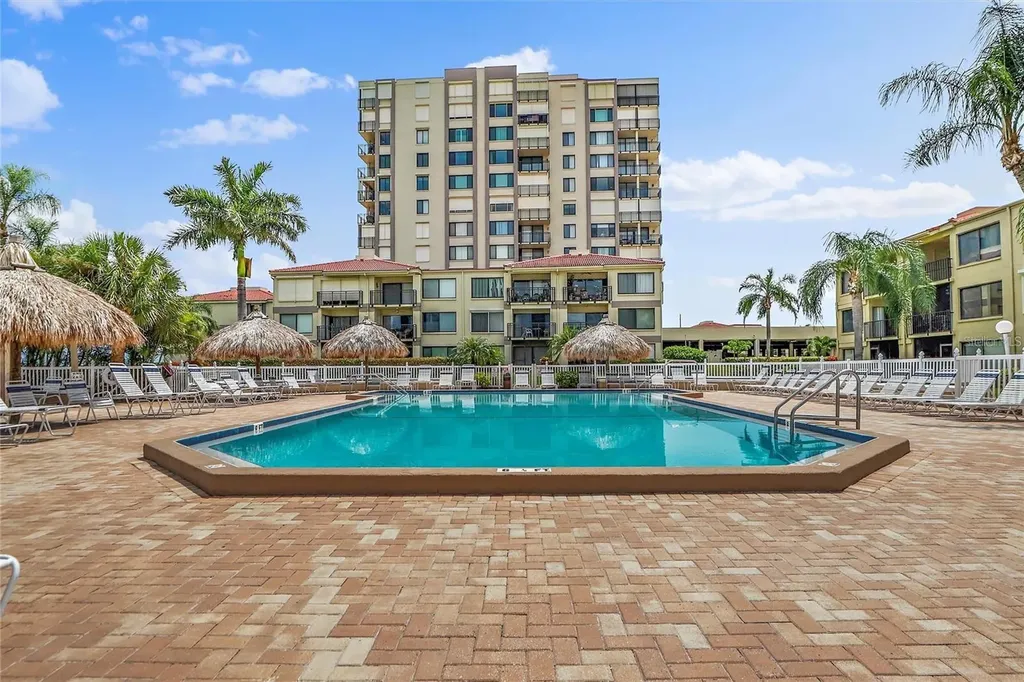 6322 Palma Del Mar Blvd S St Petersburg FL 33715