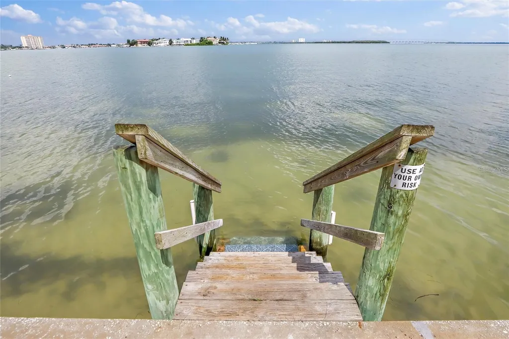 6322 Palma Del Mar Blvd S St Petersburg FL 33715