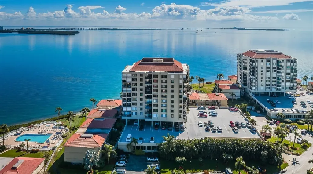 6322 Palma Del Mar Blvd S St Petersburg FL 33715
