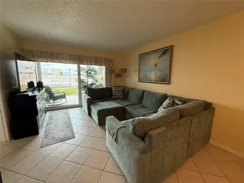 6322 Palma Del Mar Blvd S St Petersburg FL 33715