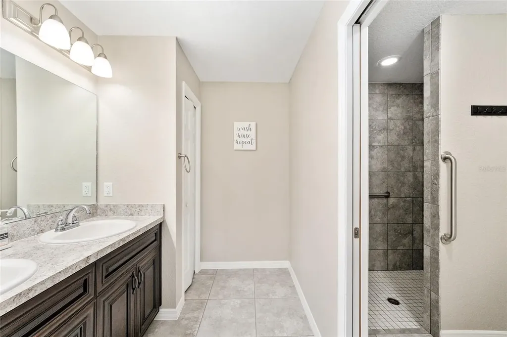 6 Juniper Pass Drive Ocala FL 34480