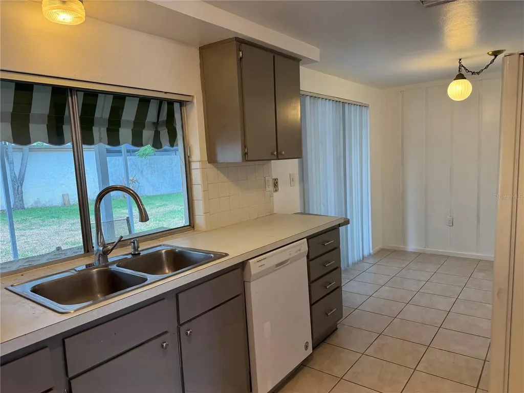 12411 Partridge Hill Row Hudson FL 34667