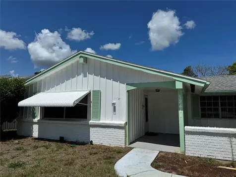 12411 Partridge Hill Row Hudson FL 34667