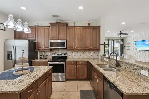7605 Brookhurst Lane Kissimmee FL 34747
