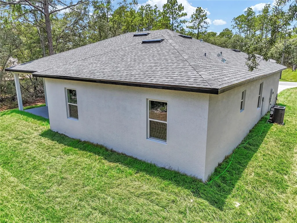 7243 N Embassy Terrace Citrus Springs FL 34434
