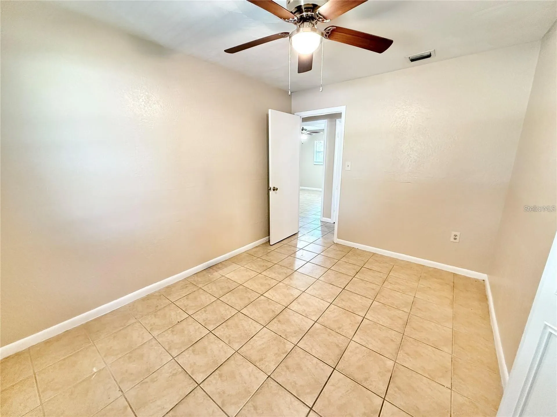 1507 N Thacker Avenue Kissimmee FL 34741