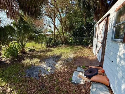 1507 N Thacker Avenue Kissimmee FL 34741