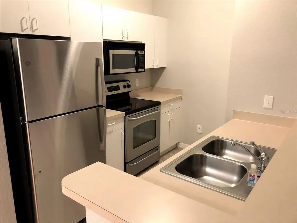 3725 Conroy Road Orlando FL 32839