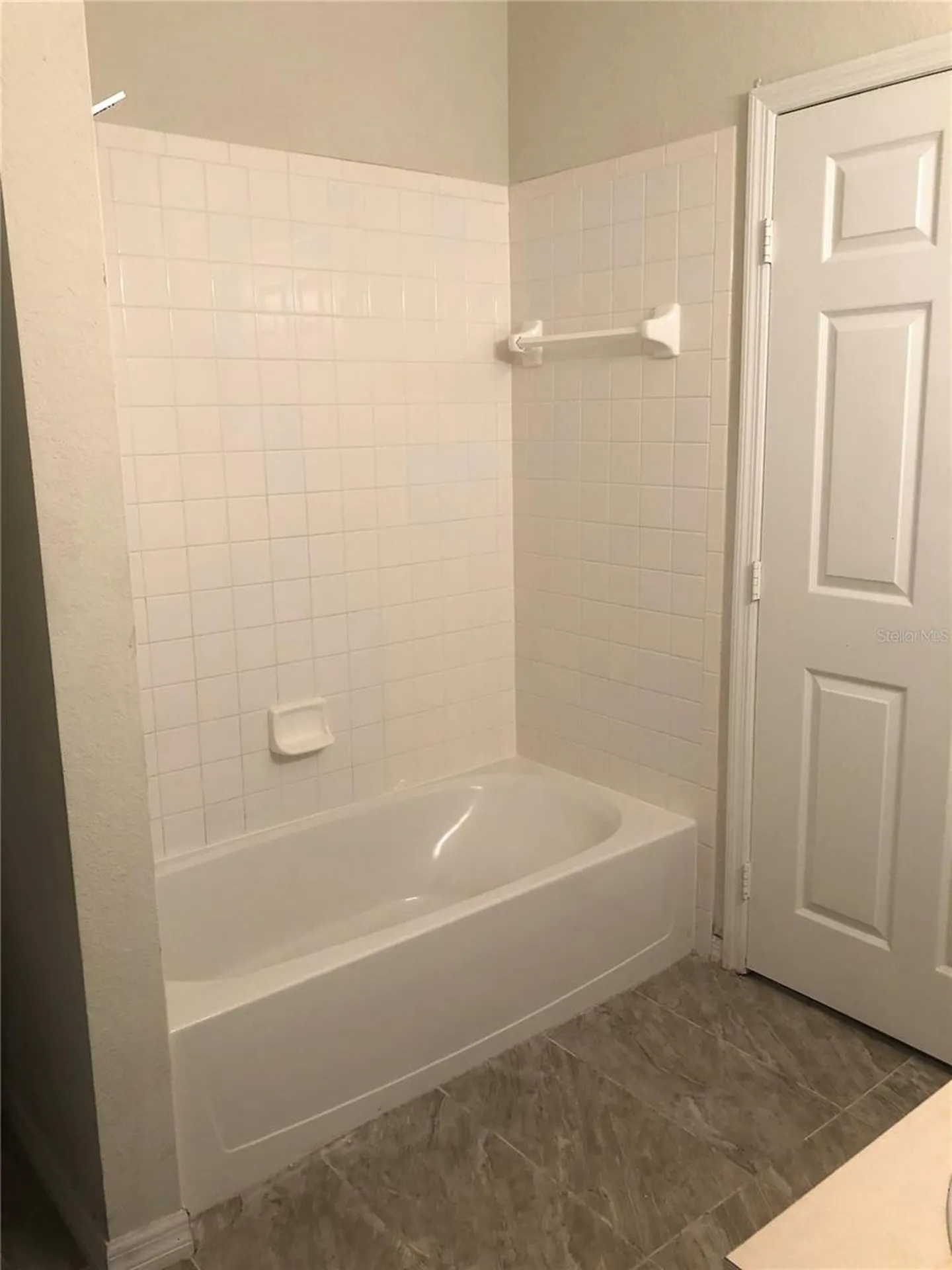 3725 Conroy Road Orlando FL 32839