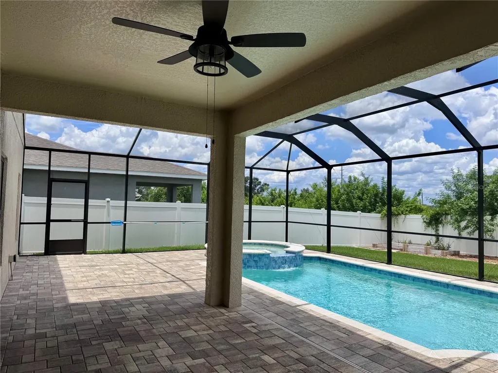1625 Emerald Hill Way Valrico FL 33594