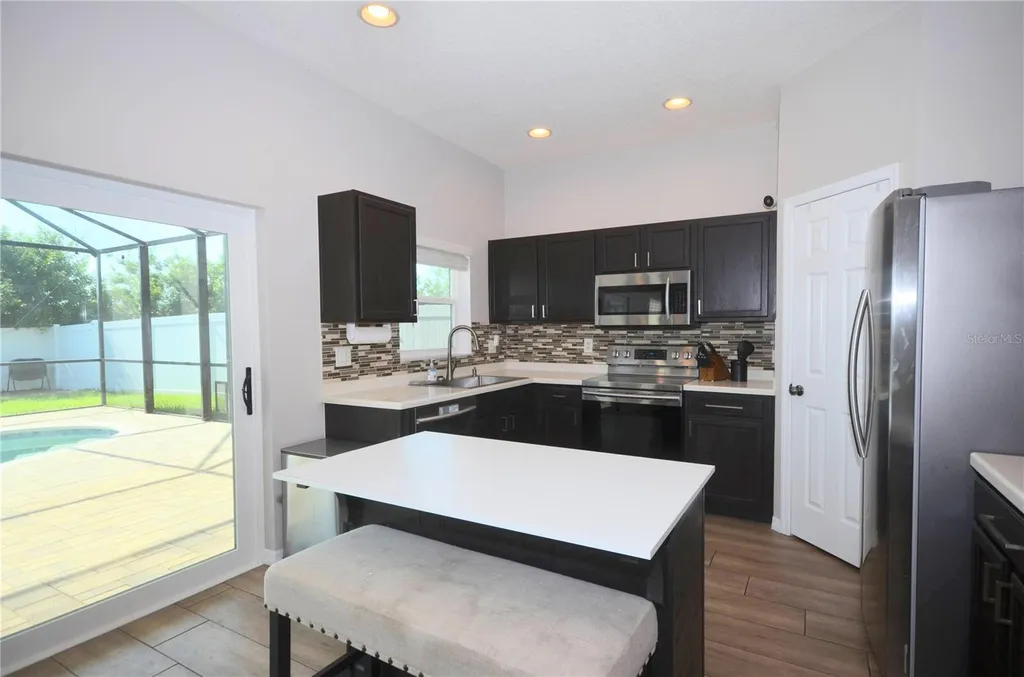 1625 Emerald Hill Way Valrico FL 33594