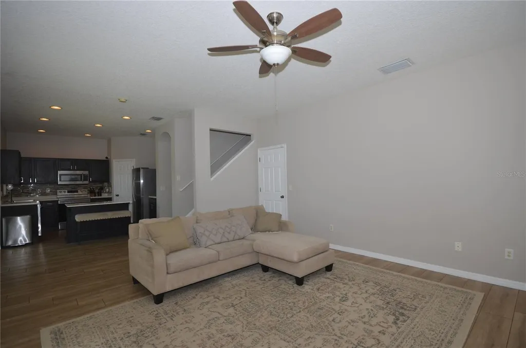 1625 Emerald Hill Way Valrico FL 33594
