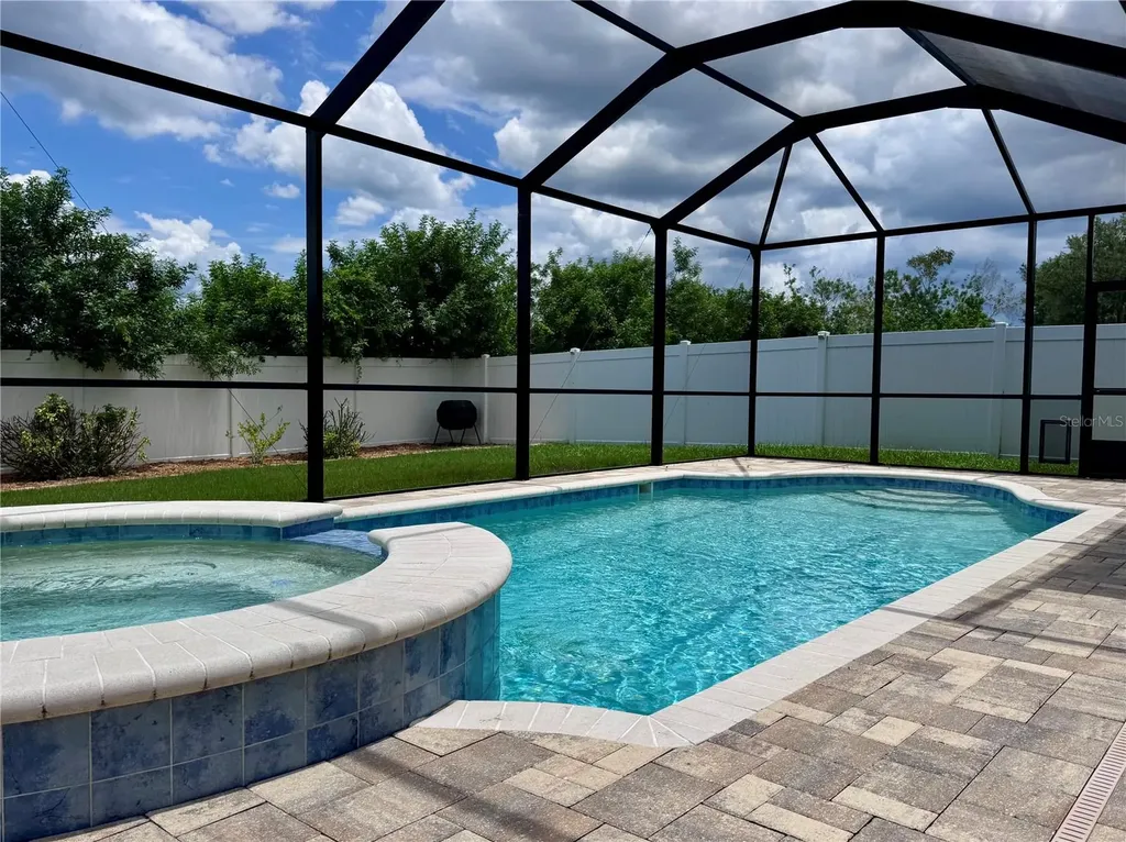 1625 Emerald Hill Way Valrico FL 33594