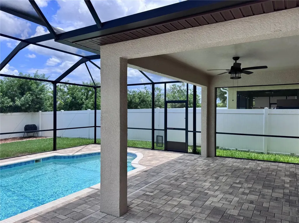 1625 Emerald Hill Way Valrico FL 33594