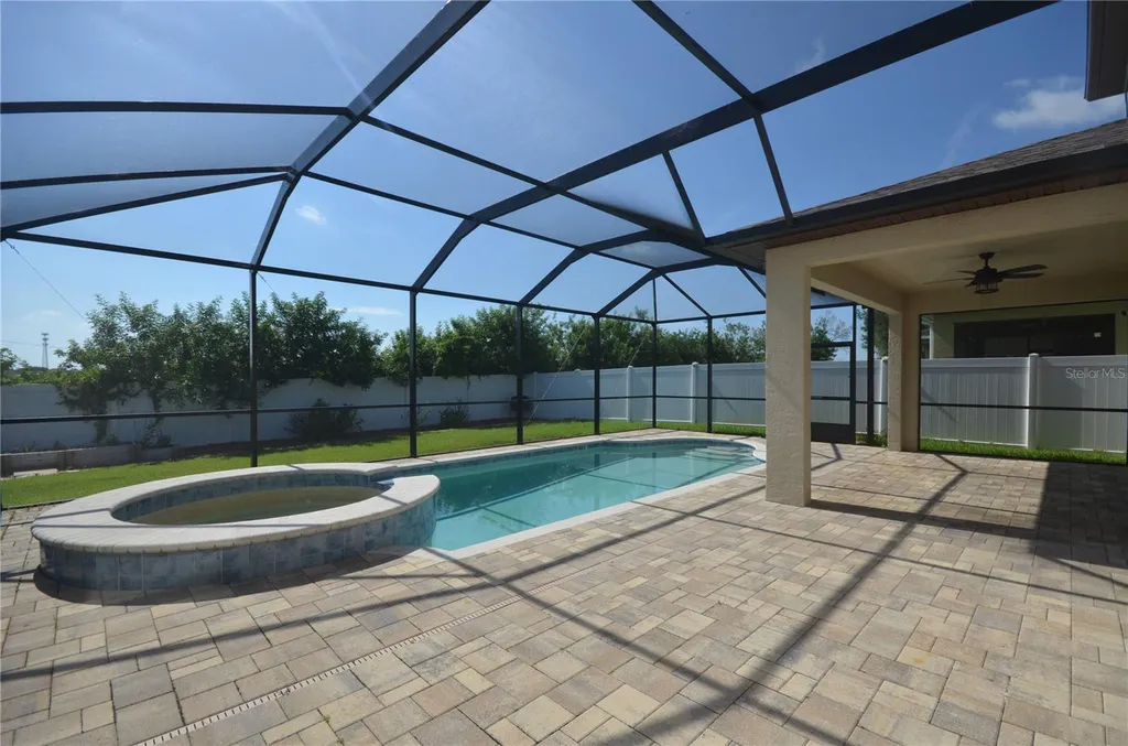 1625 Emerald Hill Way Valrico FL 33594