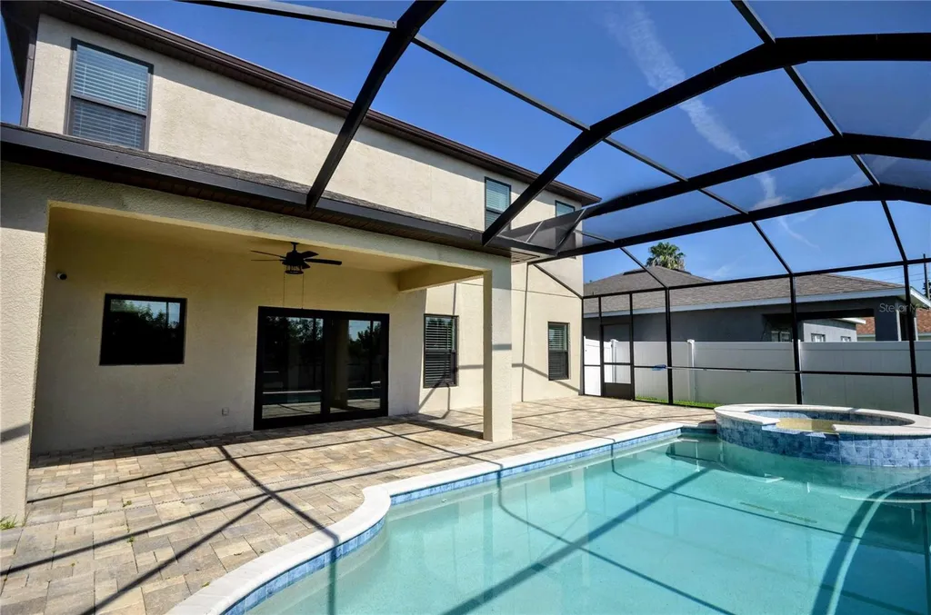 1625 Emerald Hill Way Valrico FL 33594