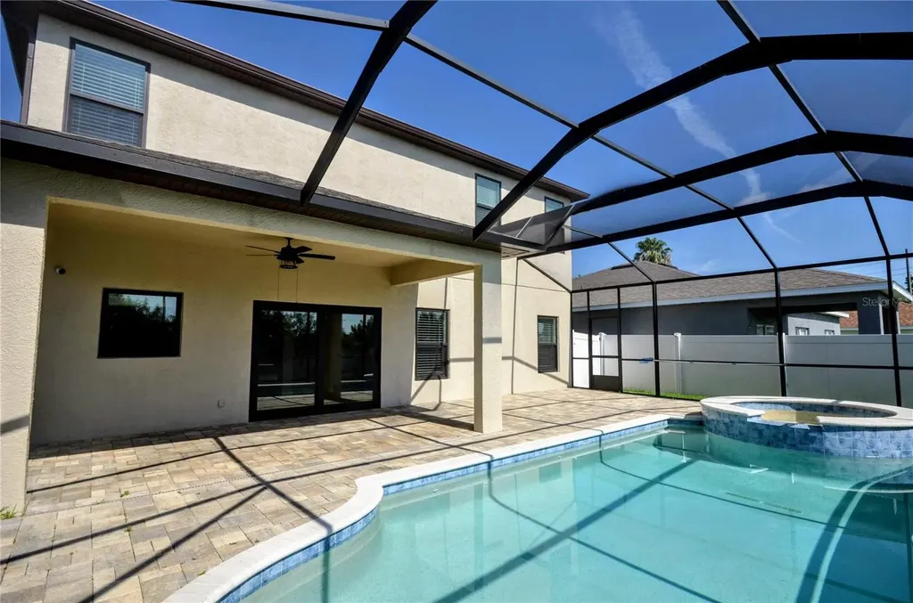 1625 Emerald Hill Way Valrico FL 33594