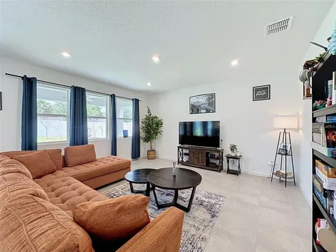 900 Honey Petal Lane Deland FL 32720
