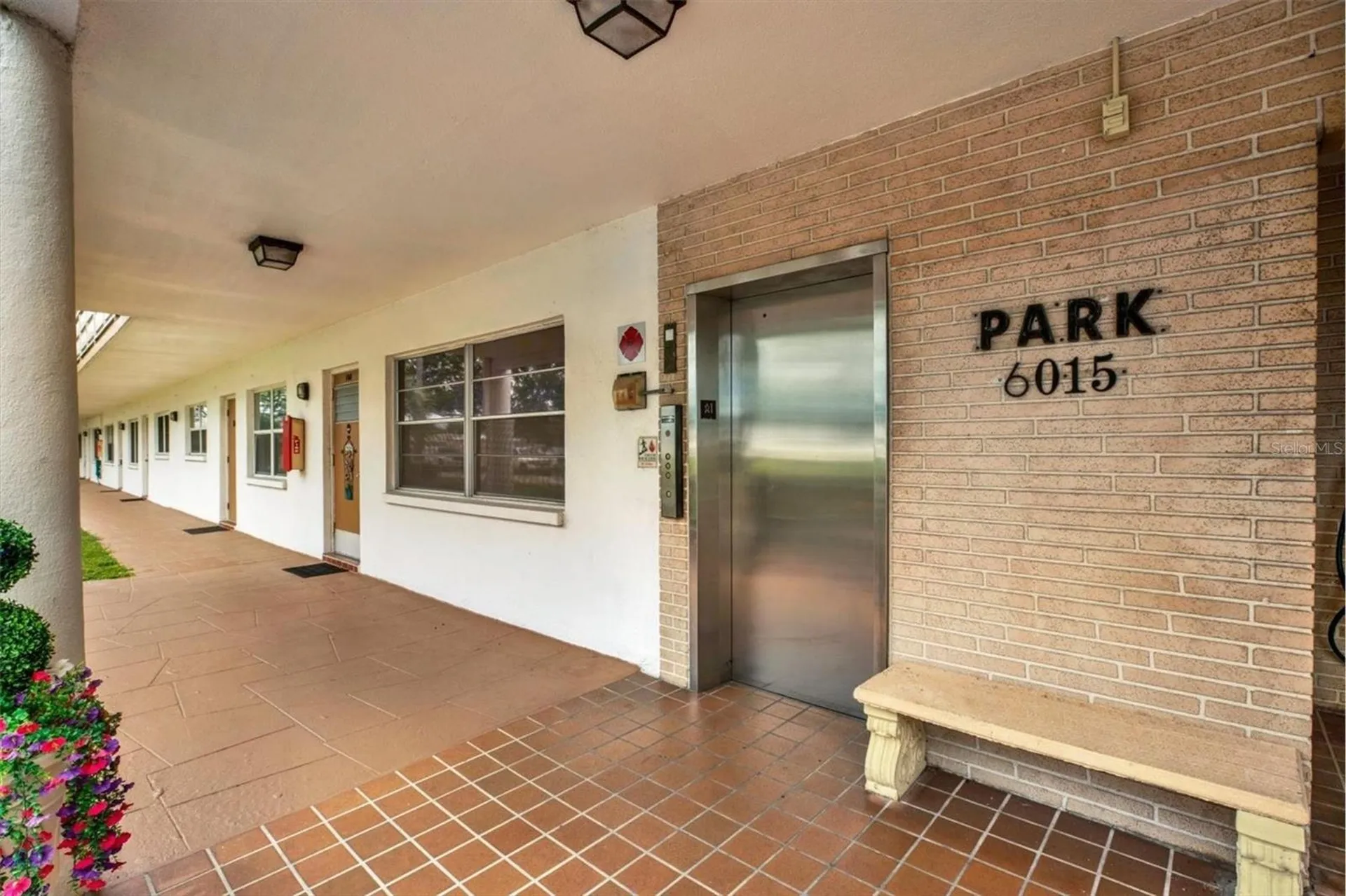 6015 19th Street N St Petersburg FL 33714