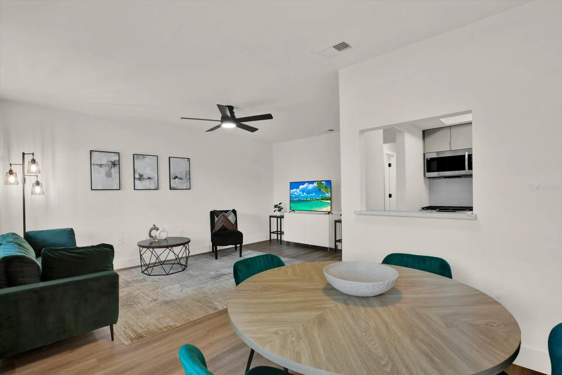 6015 19th Street N St Petersburg FL 33714