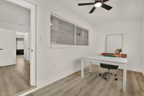 6015 19th Street N St Petersburg FL 33714