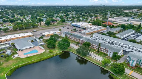 6015 19th Street N St Petersburg FL 33714