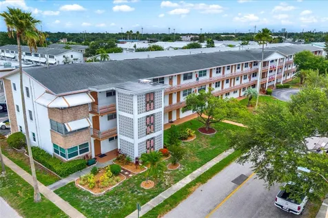 6015 19th Street N St Petersburg FL 33714
