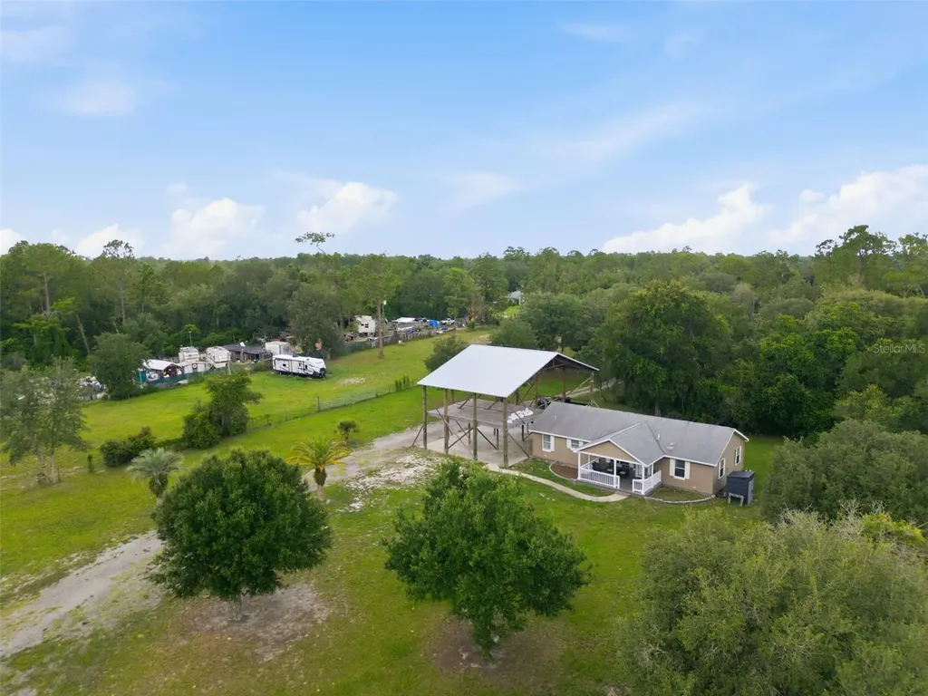 32416 Pine Road Eustis FL 32736