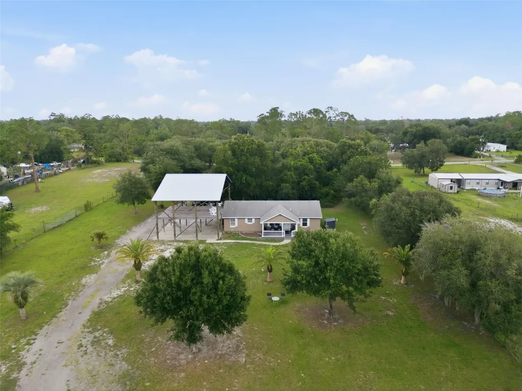 32416 Pine Road Eustis FL 32736
