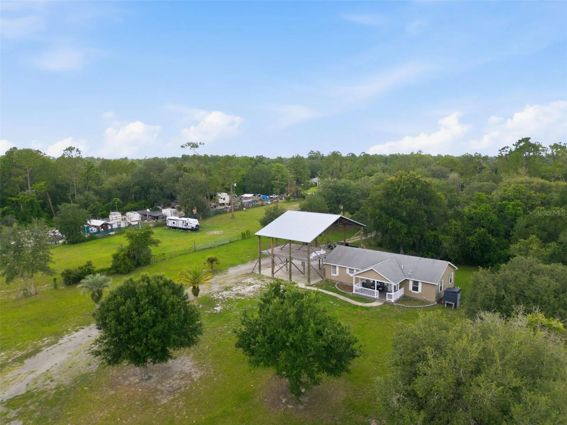 32416 Pine Road Eustis FL 32736