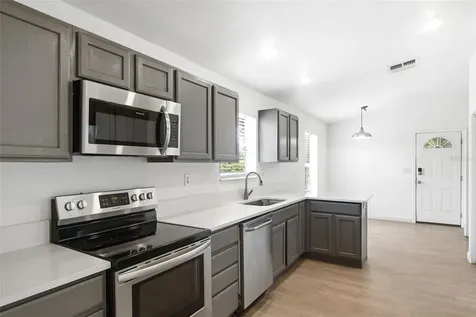 32416 Pine Road Eustis FL 32736