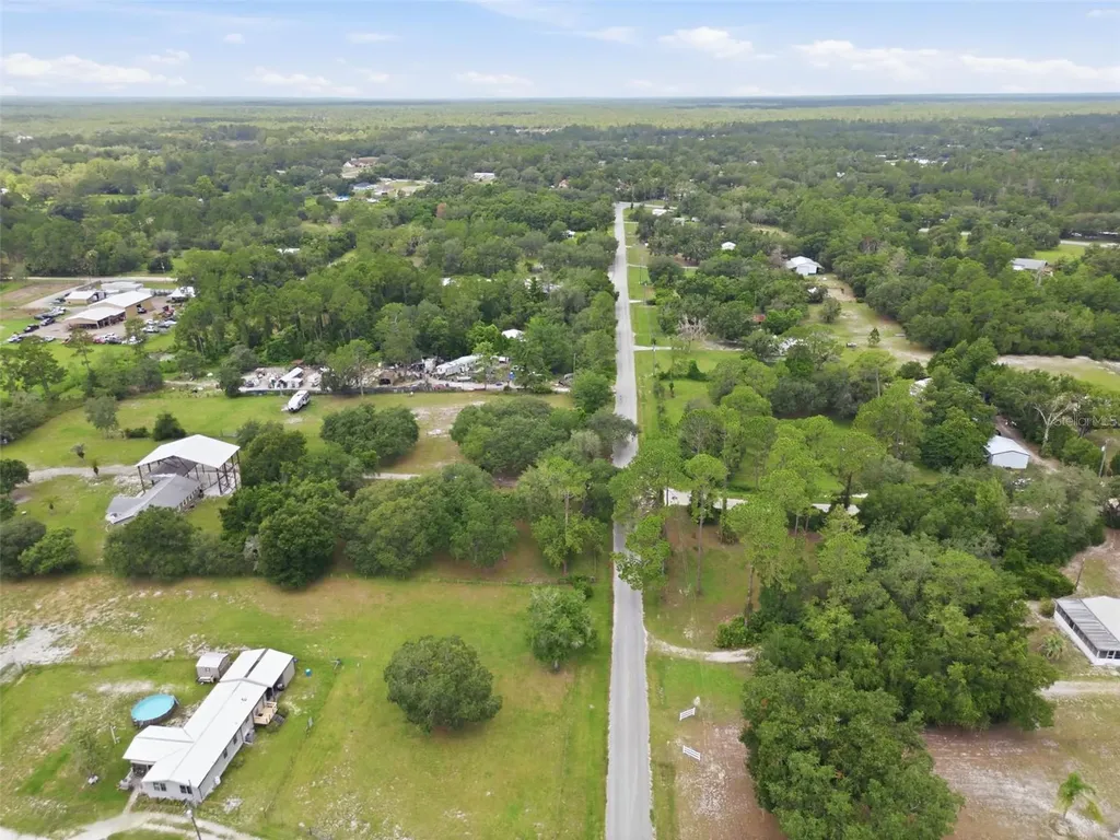 32402 Pine Road Eustis FL 32736