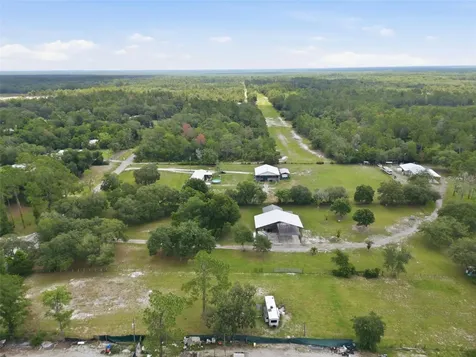 32402 Pine Road Eustis FL 32736