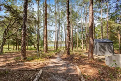 235 Ashley Lake Drive Melrose FL 32666