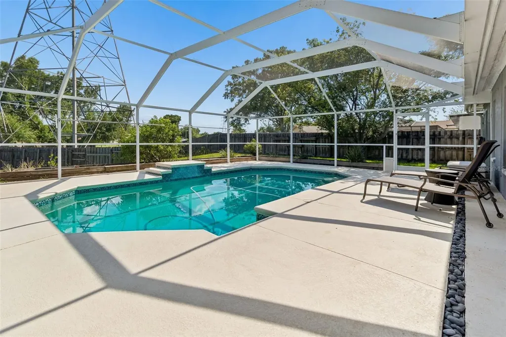 16205 Sawgrass Circle Tampa FL 33624
