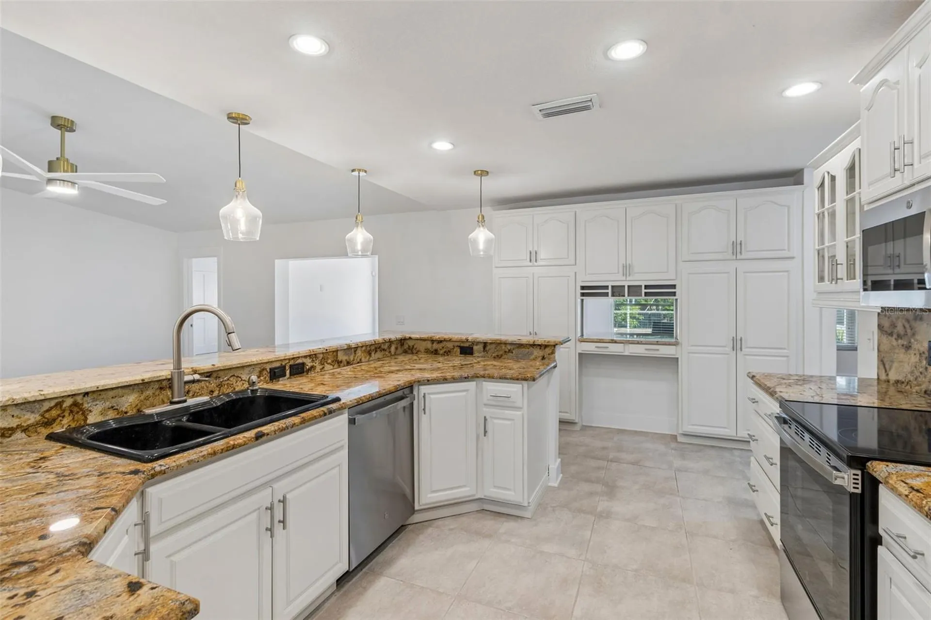 16205 Sawgrass Circle Tampa FL 33624