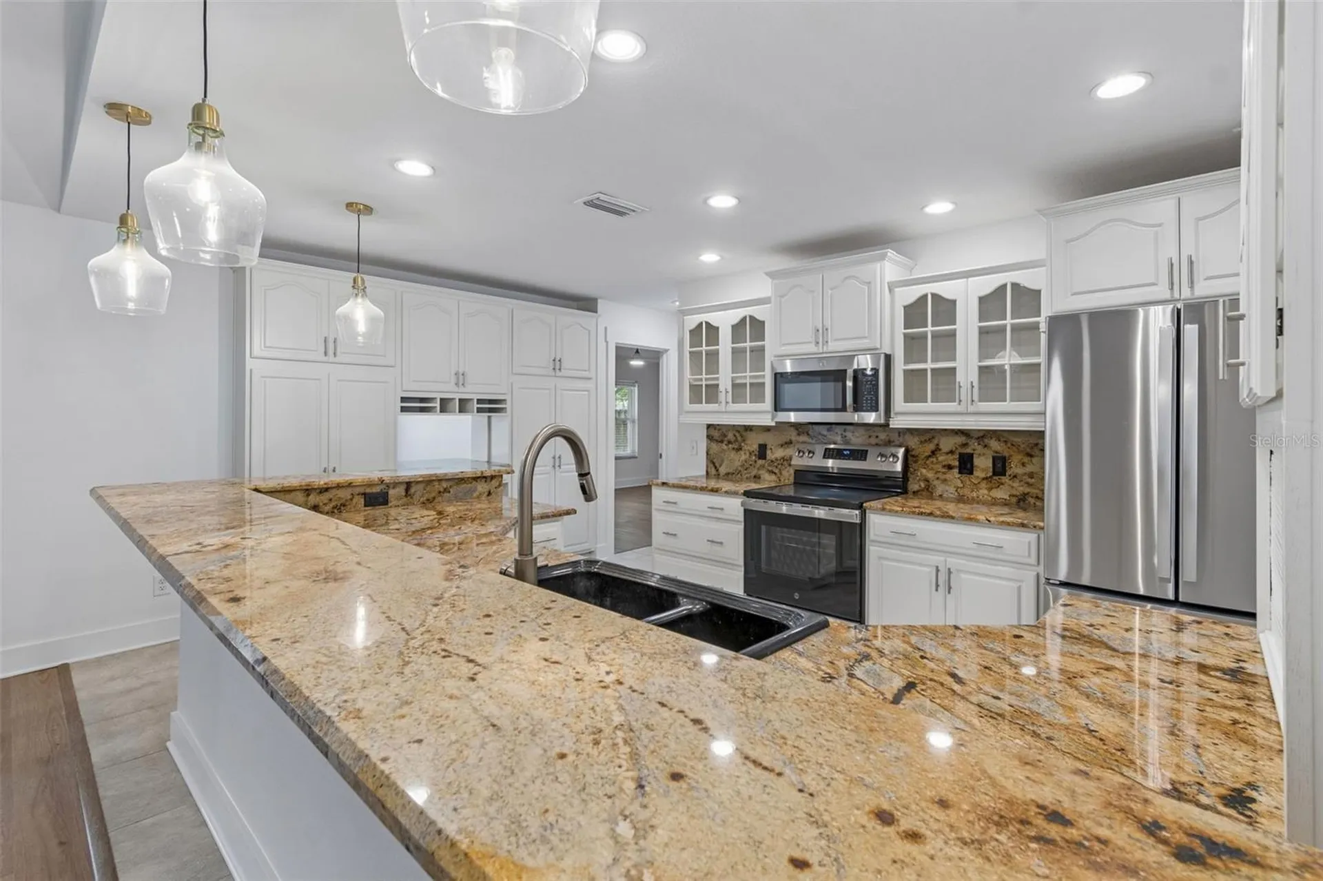 16205 Sawgrass Circle Tampa FL 33624