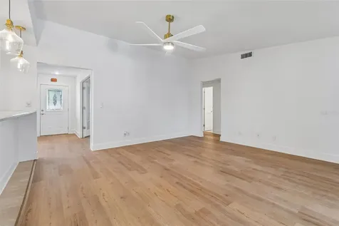 16205 Sawgrass Circle Tampa FL 33624