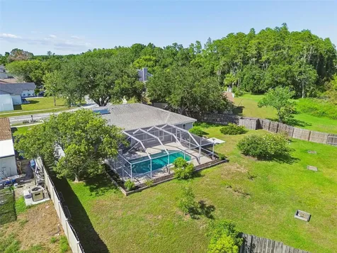 16205 Sawgrass Circle Tampa FL 33624