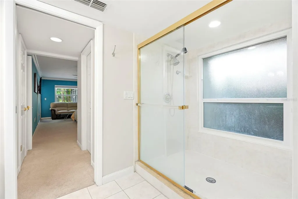 4733 Lake Valencia Boulevard W Palm Harbor FL 34684