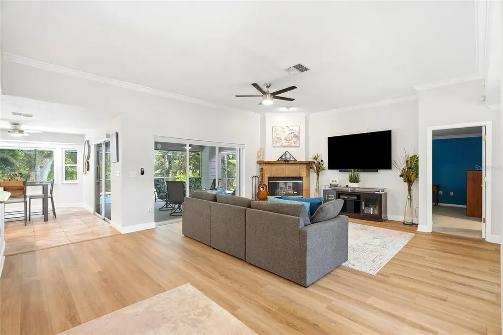 4733 Lake Valencia Boulevard W Palm Harbor FL 34684
