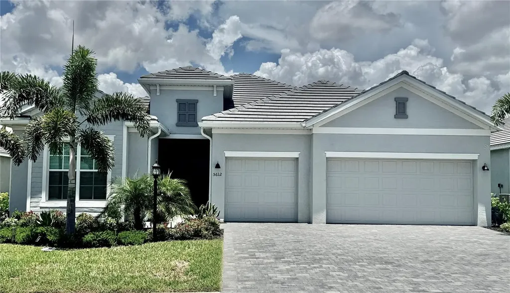 5612 Lightning Whelk Lane Lakewood Ranch FL 34211