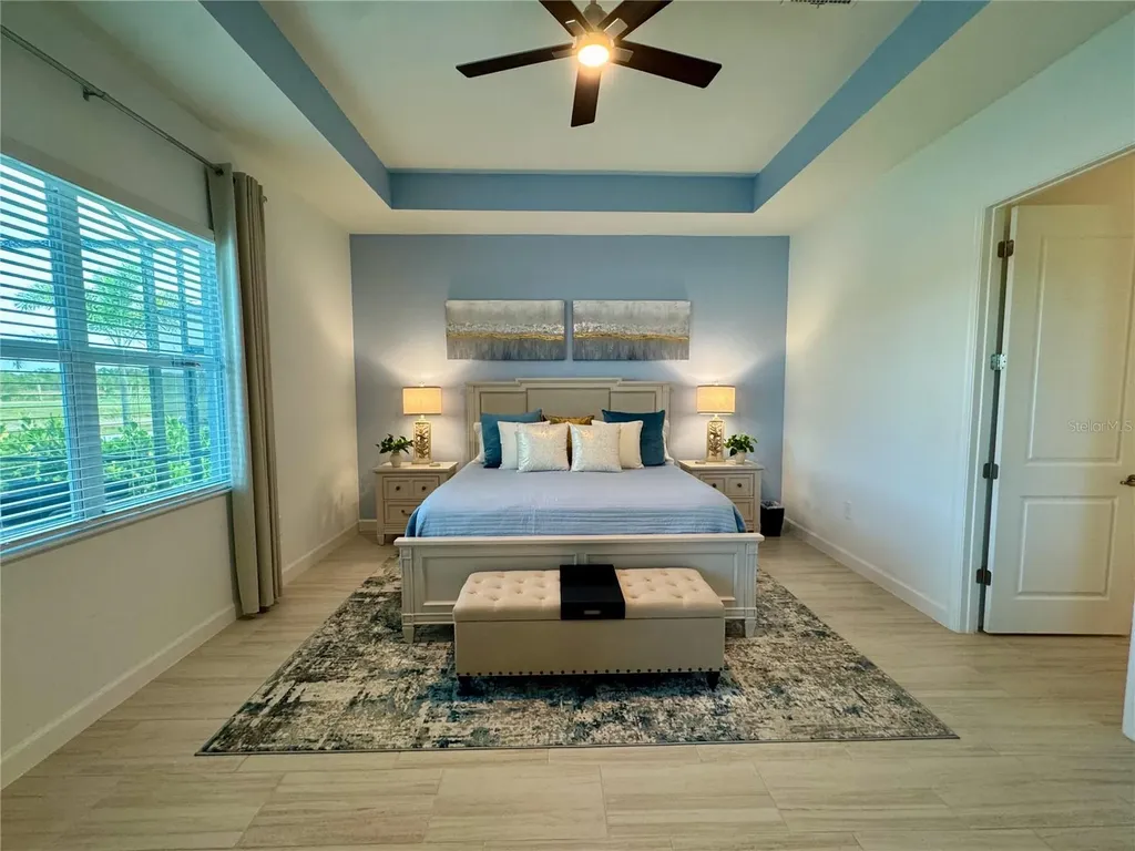 5612 Lightning Whelk Lane Lakewood Ranch FL 34211